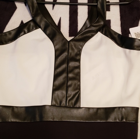 Little Black and White Mini Dress - Picture 3 of 8